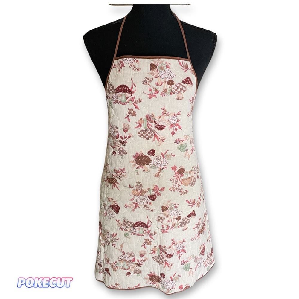 Vintage Reversible Mushroom / Floral Apron